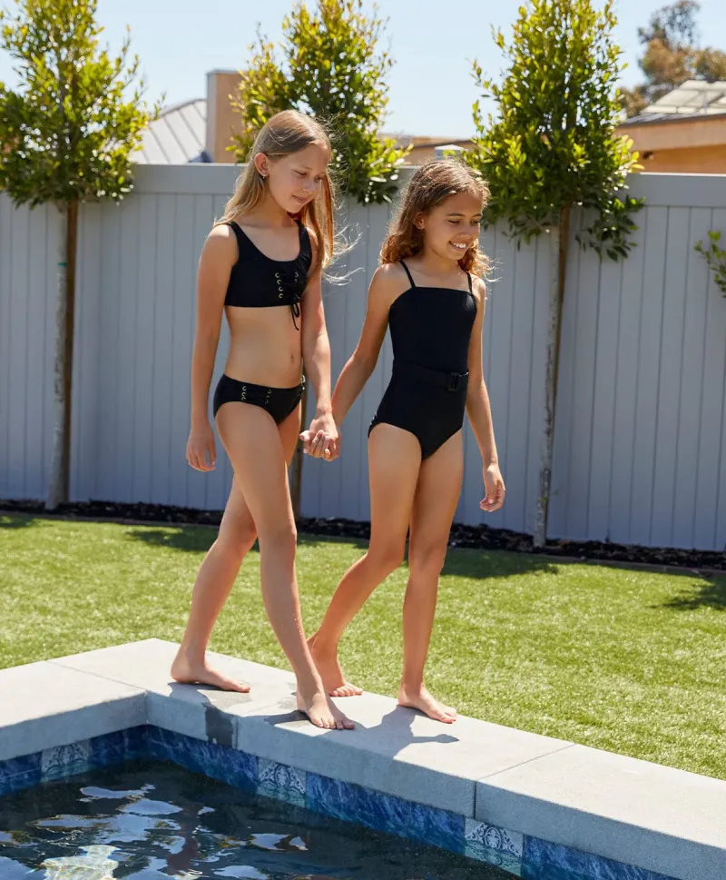 kids_black_pier_brixtyn_o_2.webp PQ Swim Kids Black Pier Brixtyn One Piece*Kids Kids